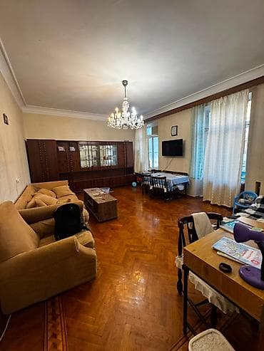 eksperimental binalar: Bakı, 3 otaqlı, Köhnə tikili, 90 kv. m — 3