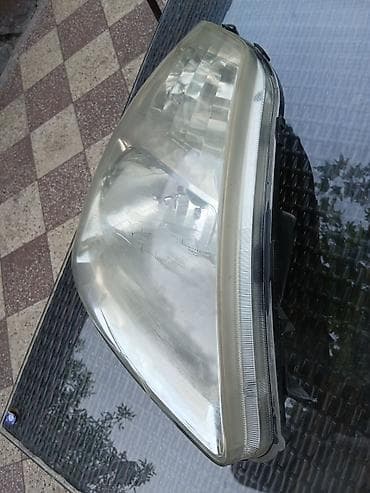 ariston 20l: Sağ, Yaxın və uzaq vuran işıqlar Toyota, Orijinal, Yaponiya, İşlənmiş — 2
