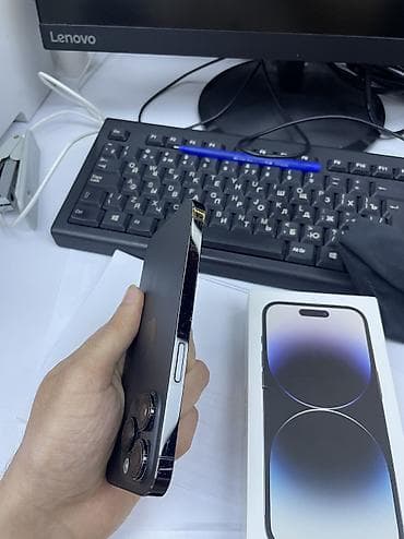 iphone 12 oro: IPhone 14 Pro, 128 GB, Black Titanium, Face ID — 5