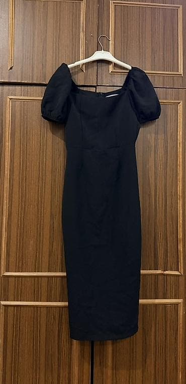 S və M L ölcuye uygundur 1dəfə geyinilib