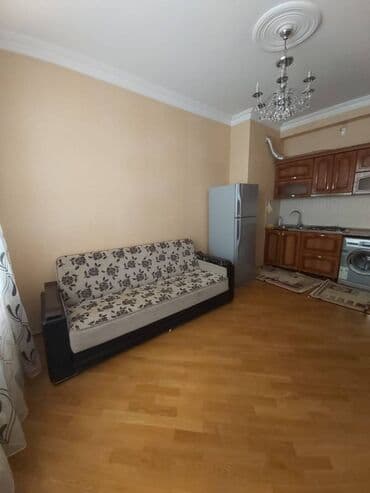 masazır kiraye evler: Binəqədi rayonu,7 mkr,18 mərtəbənin,7-ci mərtəbəsində,1 otaqdan 2 — 3