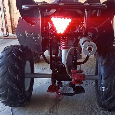 moto angel: Benzinlə işləyən kvadrokayk (ATV) - Mühərrik: tək silindrli, hava ilə — 4