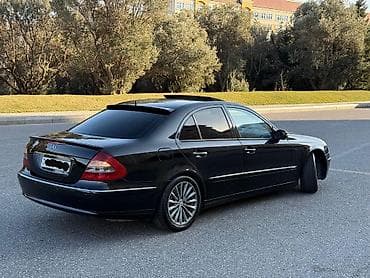 kiçik maşın: Mercedes-Benz E 270: 2.7 l | 2002 il Sedan — 3