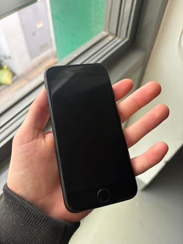 Renault: IPhone 7, 32 GB, Qara, Barmaq izi — 1