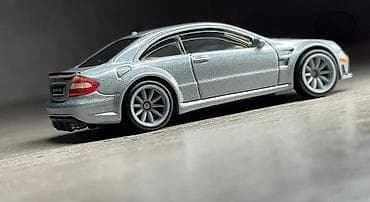 Məhsul: Kolleksiya üçün metal die-cast mini avtomobillər dəsti — 8