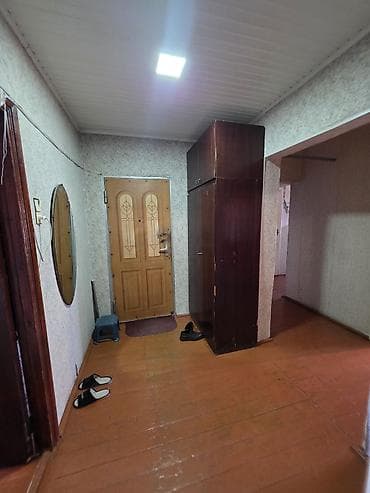 Mənzillər: Bakı, Bakıxanov qəs., 3 otaqlı, Köhnə tikili, m. Neftçilər, 75 kv. m — 7