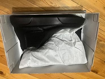 Туфли: Salam.Ayaqqabi yeni alinib heç bir problemi yoxdur,geyinilmeyib sadece — 1