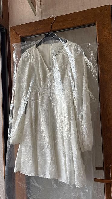 ted baker: Ted Bakerdən alınıb 1 dəfə geyinilib xs ölçü 48-49 kq xanıma yaxşı — 1