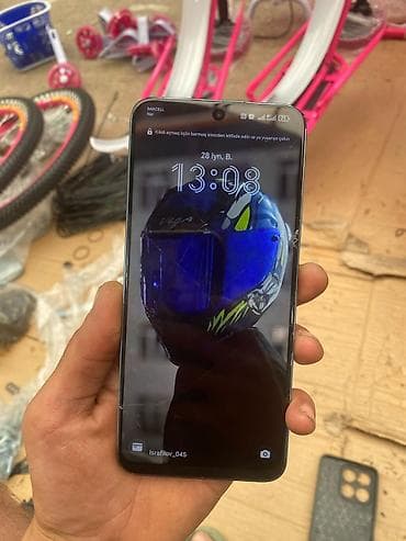 lil solid dual: Honor X8a, 128 GB, rəng - Yaşıl, Qırıq — 1