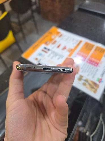 smart android box: Samsung Galaxy S20, 128 GB, rəng - Gümüşü, Face ID, Barmaq izi — 4