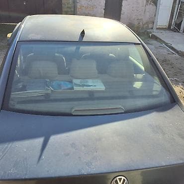 Продажа авто: Volkswagen Passat: 1.6 л | 1999 г. Седан — 2