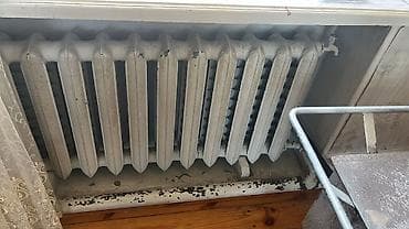 Dökmə dəmir radiator - Material: dökmə dəmir - Bölmə sayı: 10