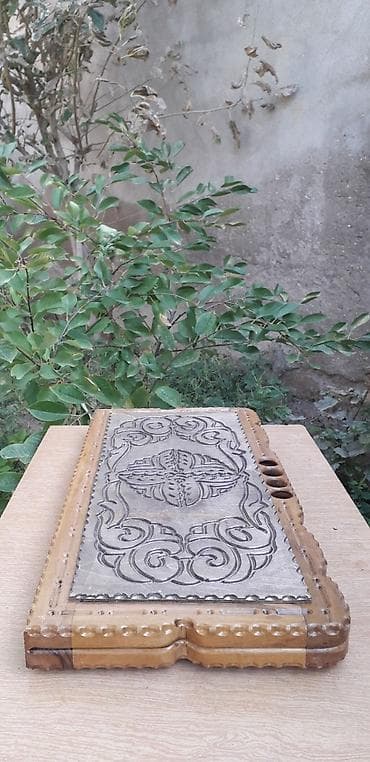 pulsuz uce: Nərdlər əl işidi 45 manata satilir
Nərdlərin ucuz qiymətə satışı — 8
