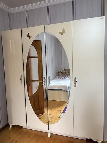 kepenek: 4 qapılı, Güzgülü, Ağ, Açılan, Düz dolab — 2