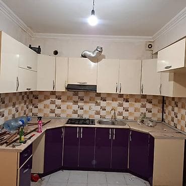 Mətbəx Mebeli – 220 AZN 🍳 ✅ Təsvir: Üstündə heç bir avadanlıq (moyka