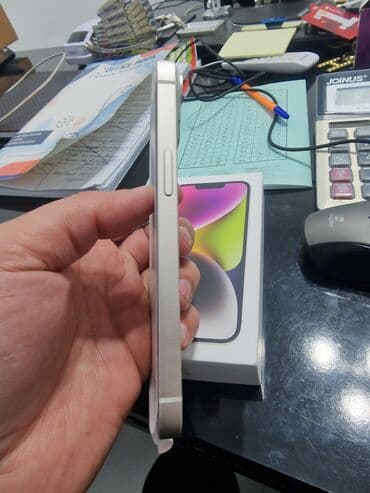 ipona x: IPhone 14, Ağ, Face ID — 4