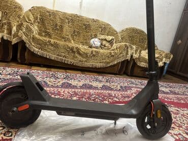 elektron skutor: Əla vəziyyətdədir,alındığı 1 ay təzə olub təcili pul lazım olduğu üçün — 4