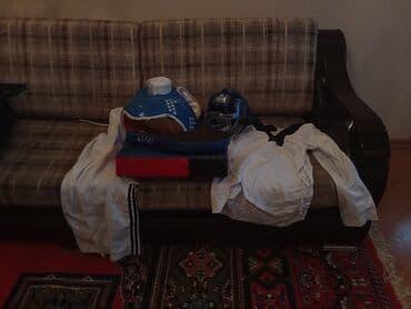 karate paltarı: TAEKWONDO PALTAR SATILIR KASKA VE QORUYUCU KƏMƏR VE PALTARLAR 12-13 — 2