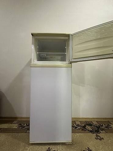 xolodelnik: İşlənmiş 2 qapılı Beko Soyuducu Satılır, rəng - Ağ — 1