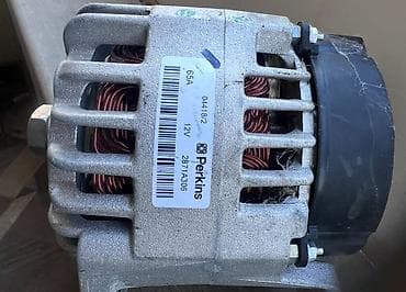 traktor starter: Perkins və HAMM ehtiyat hissələri - Generator: Perkins 65A, 12V — 1