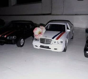 60 min dollar nece manatdir: 🔹️Demir qorpuslu maşınlar. 🔹️Mercedes E-class 🔹️Mercedes C-class — 12