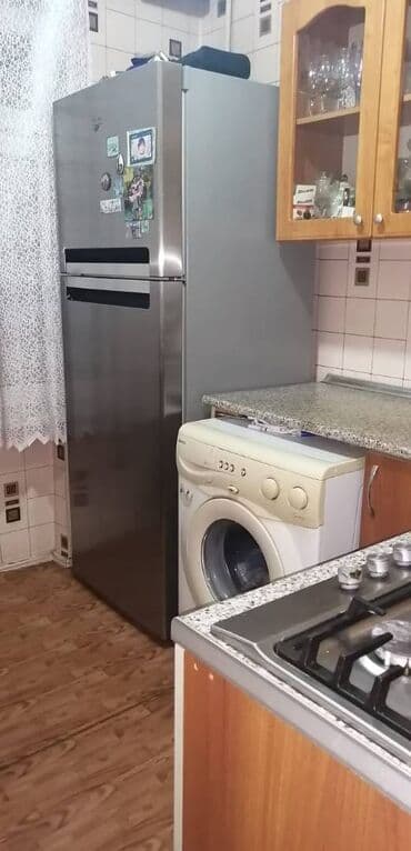 lənd kuruzer ucun led işıq lupası hardan tapmaq olar: Bakı, 2 otaqlı, Köhnə tikili, m. Memar Əcəmi, 50 kv. m — 2