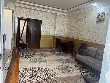 2 saatliq kiraye ev: Gəncə şəhərində Azərittifaqda Beynəlxalq xəstəxananın yanındakı ilin 4 — 2