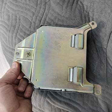 şin və disk: Nissan Sunny Beyin Yaponka modeller ucun . Nissan ECU/Kompyuter bloku — 2