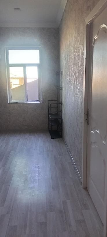 xacmaz kiraye: Bine savxozda 334,nomreli mektebin yaninda 2otaqliqapida — 3