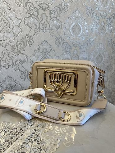 parca canta: Heç bir problemi yoxdur,tam səliqəli formadadır.Evin sahibi xaricə — 2