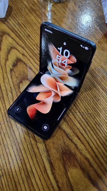 gamestation 3: Samsung Galaxy Z Flip 3, rəng - Qara, Barmaq izi — 5