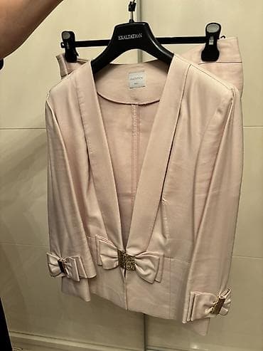 Ətəklər: 350 manata alınıb, kətan parça dəst — 2