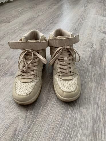 asics onitsuka tiger qadın krossovkaları: Zara, Ölçü: 39, rəng - Bej, İşlənmiş — 1