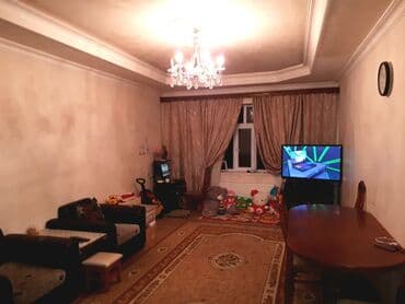 Qarajlar: 4 otaqlı, 140 kv. m, Orta təmir — 8