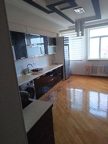 ramanıda ev: Salam kiraya verlir aylq 450m alylaya verlir oz evimdi evda daymi — 4