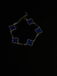 oğlan sepləri: Qadın bəzək dəstləri və aksesuarları 1) Qızıl rəngli zəncir üzərində — 16