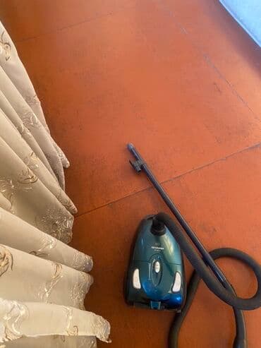 blincik bisiren aparat: Sharp tozsoran – torbalı, kompakt model - Marka/model: Sharp (korpus — 1