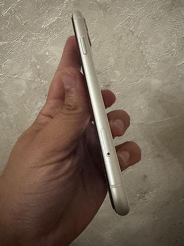 iphone 8 plus təzə: IPhone 11, 64 GB, Ağ, Barmaq izi, Face ID — 4