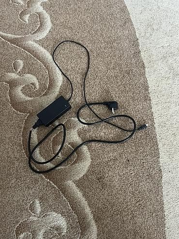 Elektrik skuter + şarj cihazı Məhsul təsviri: - Şəhər içi hərəkət