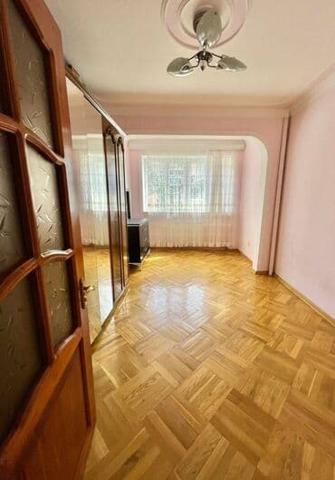 sibrizdə evlərin qiyməti: Bakı, 3 otaqlı, Köhnə tikili, m. Həzi Aslanov, 75 kv. m — 5