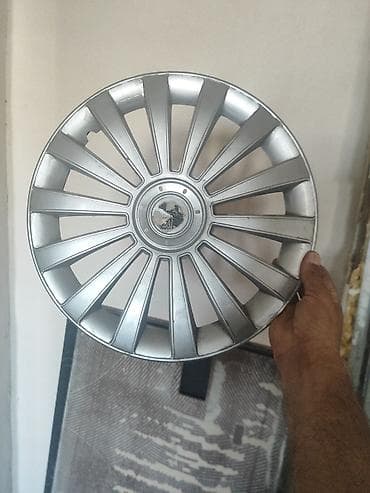 R13 Avtomobil üçün təkər disk qapaqları (kolpaklar) - Diametr: 13 — 2