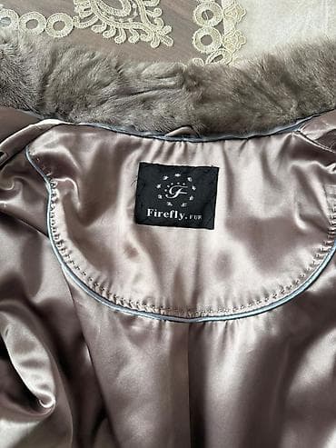 tezenis ves: Orjinal şuba 42 razmer 2 defe istifade edilib cemi. Qiymet 1500 azn — 5