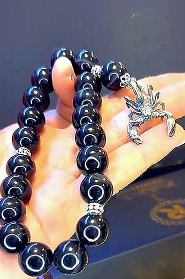 das sekilleri: Qara Əqiq Daşı Üzərindəkilər Gümüş Əqrəb Daxil Razılaşmaaq Olar — 3