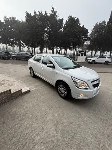 kia forte 2017: Chevrolet Cobalt: 1.6 l | 2024 il 40000 km Sedan — 2