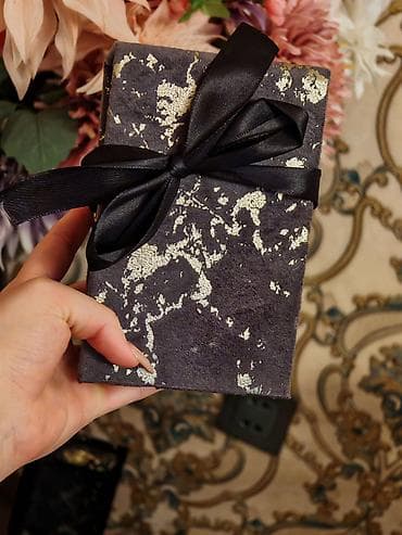 Другой декор и предметы интерьера: Подарочная коробка, цвет - Золотой — 2