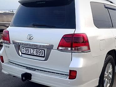 qazel satşı: Toyota Land Cruiser GXR – ağ rəngdə, tam ölçülü off-road/SUV. Əsas — 7