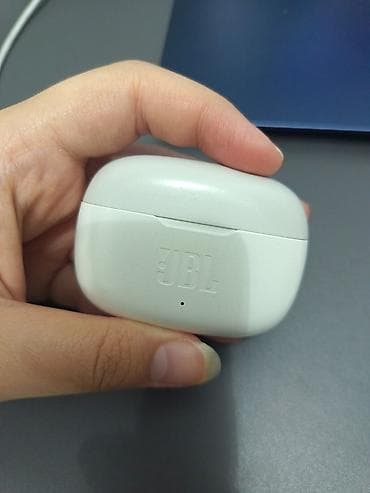 jbl 520: İşlənmiş Simsiz (Bluetooth) Qulaqcıqlar, JBL, rəng - Ağ — 1