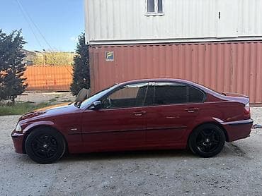 BMW 3 series: 2.2 l | 2001 il Sedan — 1