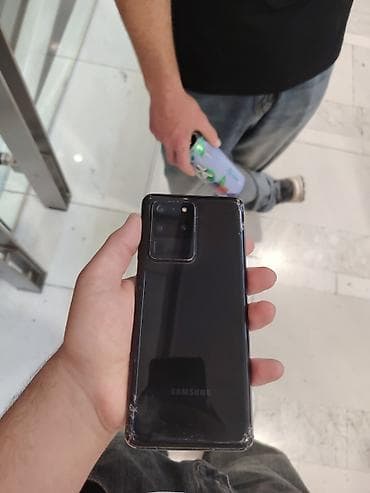 azercell mifi modem: İşləyir ama ekranı arxa şüşəsi çatdı — 8