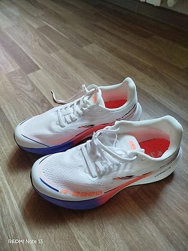 velo 28: Joma R-2000 qaçış ayaqqabısı satılır. Original Joma R-2000. Marafon — 2